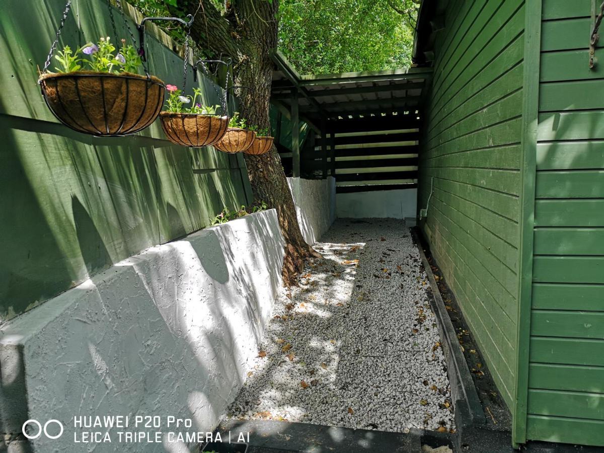 The Old Boathouse Gweek Exterior foto
