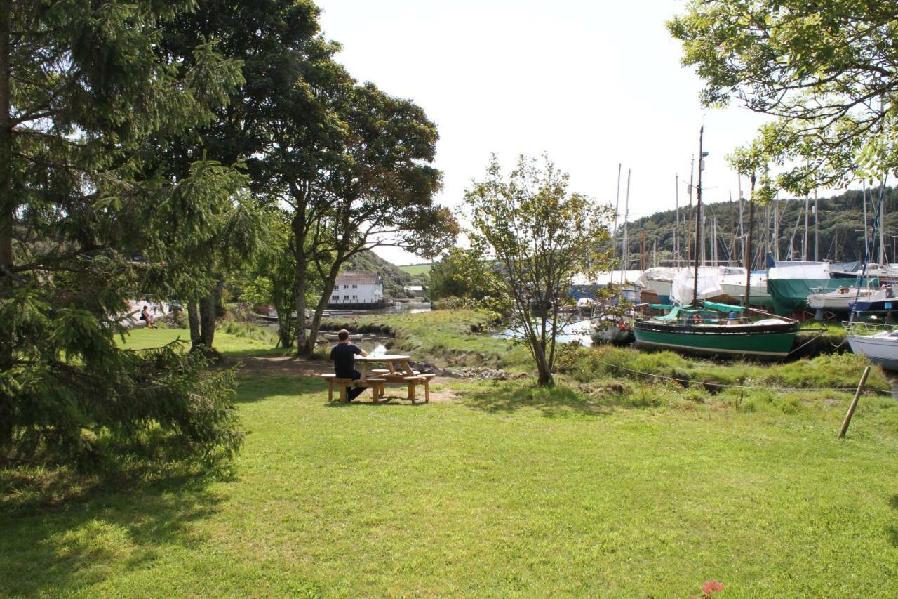 The Old Boathouse Gweek Exterior foto