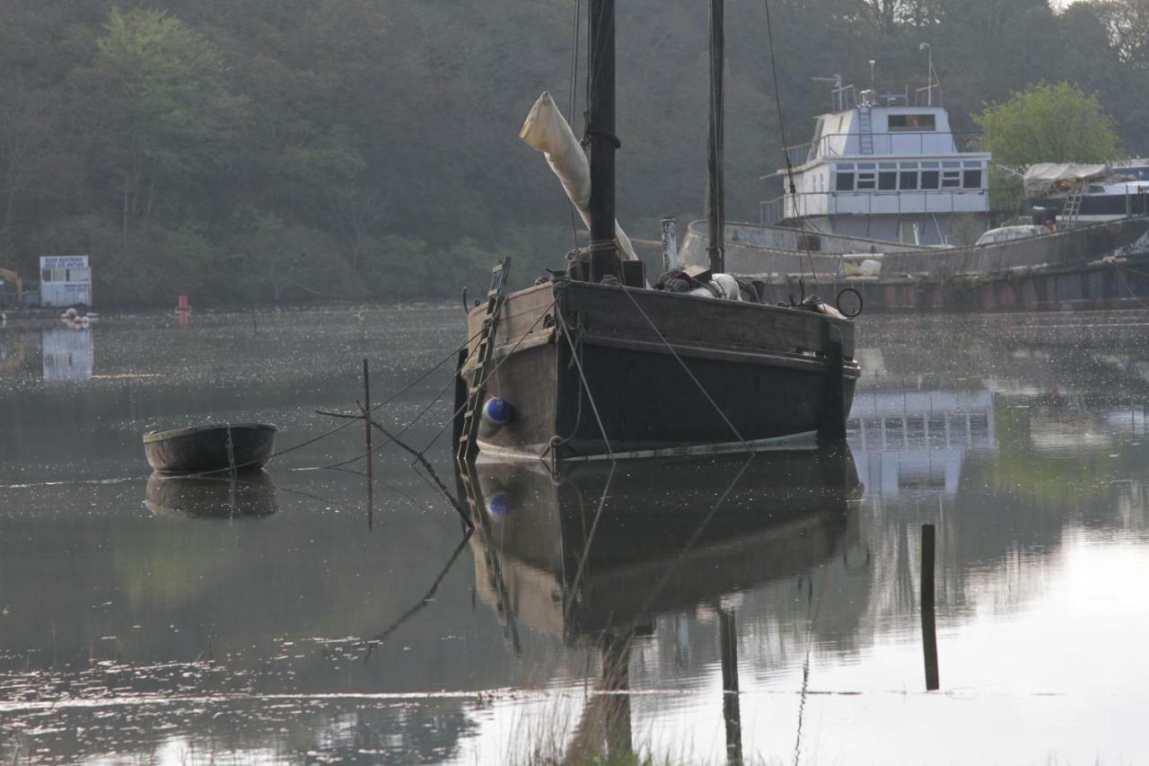 The Old Boathouse Gweek Exterior foto